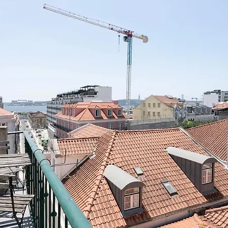 Amazing River View 2 Bdr, 2 Bath Appartamento
