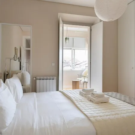 Amazing River View 2 Bdr, 2 Bath Lizbona